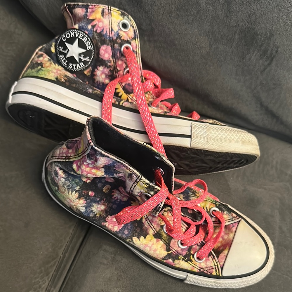 Converse Black and Pink Sneakers with High-Top Design